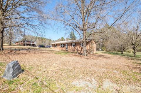 3233 Drake Rd, Midland, NC 28107 photo 2