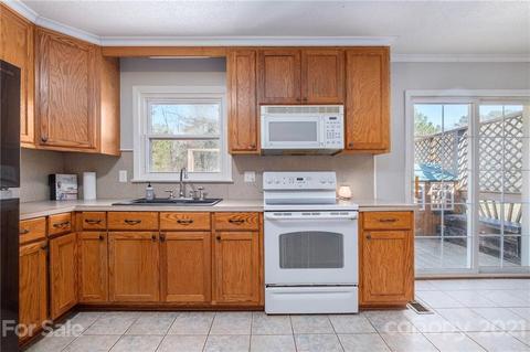 3233 Drake Rd, Midland, NC 28107 photo 6