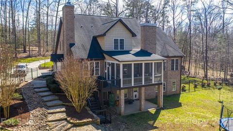 3255 Leanne Dr, Midland, NC 28107 photo 4
