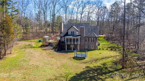 3255 Leanne Dr, Midland, NC 28107 photo 5
