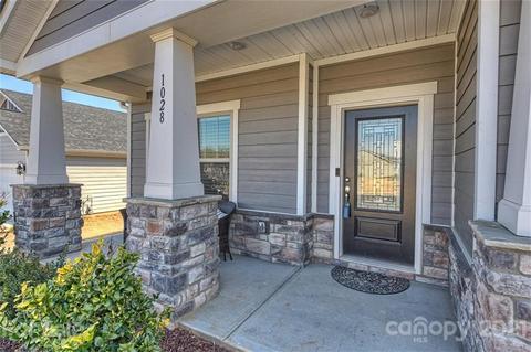 1028 Ellington Downs Way, Monroe, NC 28110 photo 2