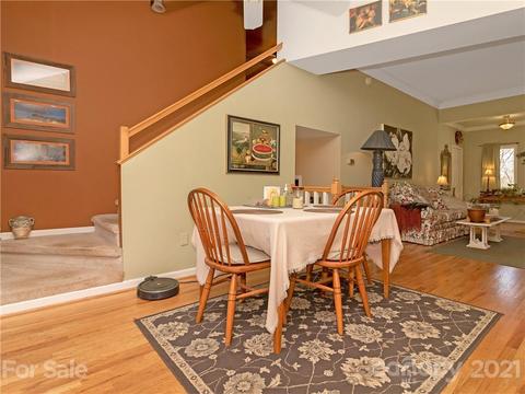 694 Tip Top Rd, Brevard, NC 28712 photo 13