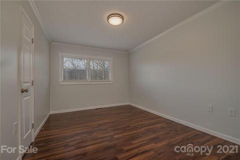 50 Owl Hollow Rd, Mill Spring, NC 28756 photo 36