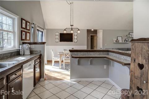 15 Greenleaf Rd, Fletcher, NC 28732 photo 10