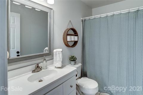 15 Greenleaf Rd, Fletcher, NC 28732 photo 16