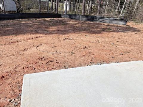 1456 Mayfair Dr, Conover, NC 28613 photo 17