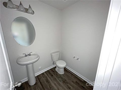 1456 Mayfair Dr, Conover, NC 28613 photo 8