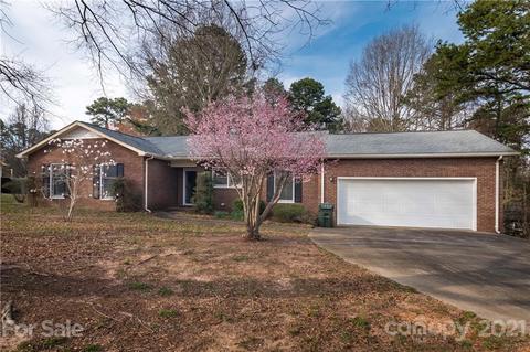 2008 Barkley Cir, Monroe, NC 28112 photo 2