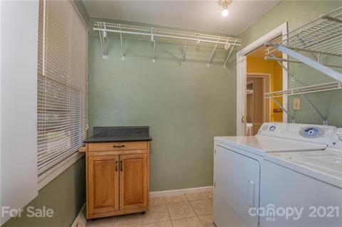 20 E Constance St, Columbus, NC 28722 photo 10
