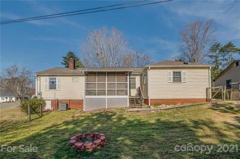 20 E Constance St, Columbus, NC 28722 photo 31