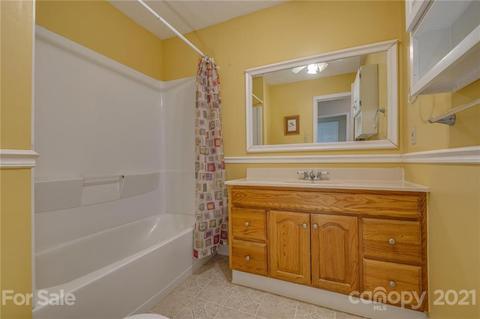 20 E Constance St, Columbus, NC 28722 photo 19