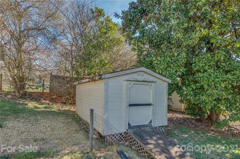20 E Constance St, Columbus, NC 28722 photo 28