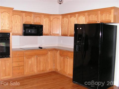 130 Castlerock Rd, Kings Mountain, NC 28086 photo 9