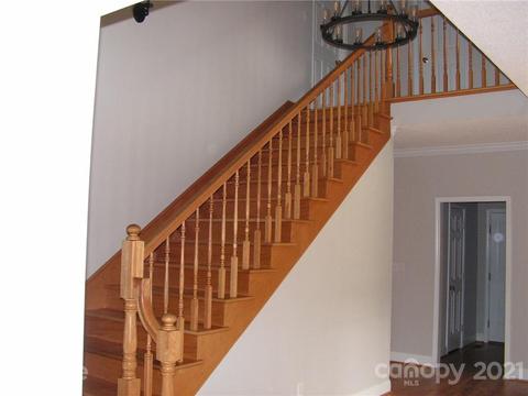 130 Castlerock Rd, Kings Mountain, NC 28086 photo 4