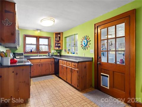 145 Powell Rd, Clyde, NC 28721 photo 9