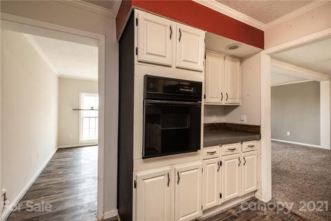 4020 Herman Sipe Rd, Conover, NC 28613 photo 21