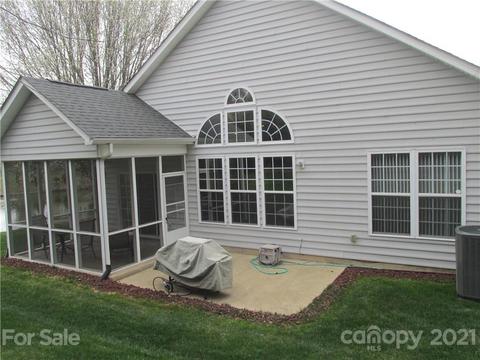 3241 Sapphire Ln, Fort Mill, SC 29708 photo 3