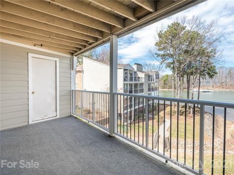 20357 Harborgate Ct #204, Cornelius, NC 28031 photo 16