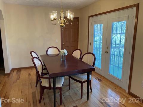 5 Hallaran Dr, Marshall, NC 28753 photo 7