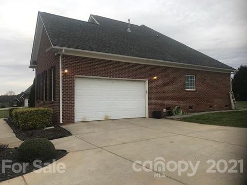 705 Witmore Rd, Wingate, NC 28174 photo 5