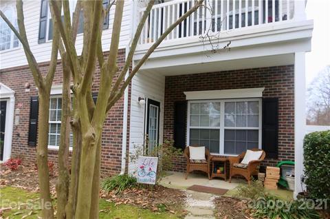 21146 Kimbrough Ln, Cornelius, NC 28031 photo 2