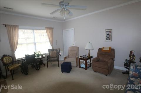 21146 Kimbrough Ln, Cornelius, NC 28031 photo 3