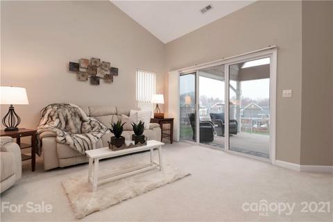 18541 Harborside Dr, Cornelius, NC 28031 photo 9