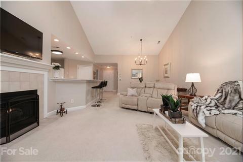 18541 Harborside Dr, Cornelius, NC 28031 photo 8