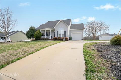 3253 Silver Fox Cir, Lancaster, SC 29720 photo 4