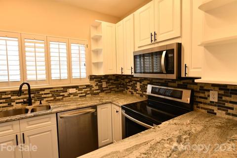 18746 Silver Quay Dr, Cornelius, NC 28031 photo 5
