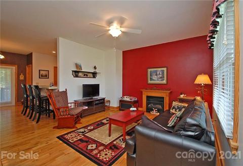 32 Rhett Dr, Flat Rock, NC 28731 photo 16