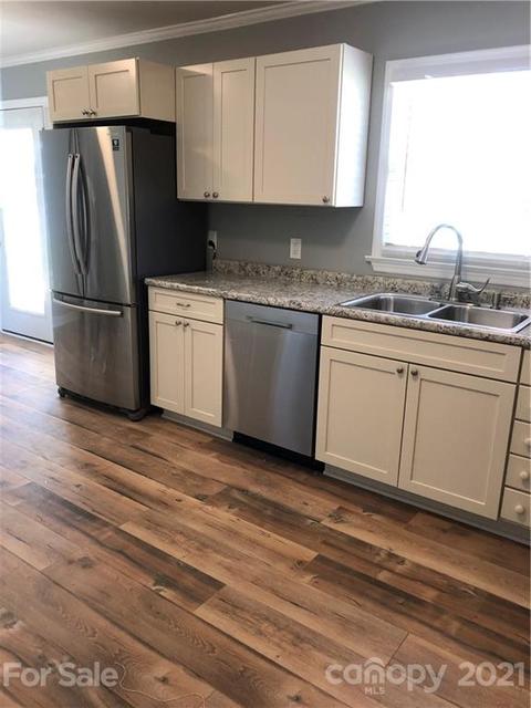 562 Bailey Rd, Lancaster, SC 29720 photo 6