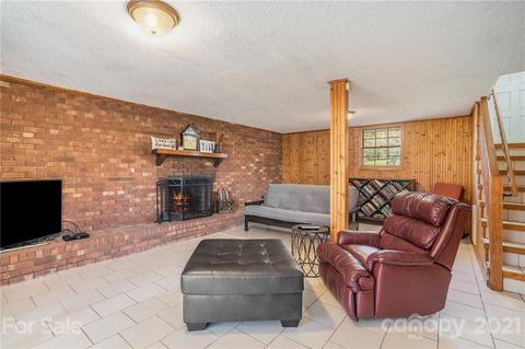 5225 Wolfe Rd, Hickory, NC 28601 photo 11