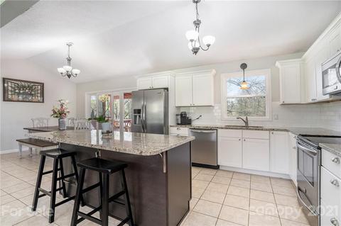 5225 Wolfe Rd, Hickory, NC 28601 photo 22