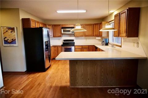 115 Oakleaf Ln, Wingate, NC 28174 photo 4
