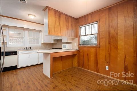 1019 Salem Rd, Morganton, NC 28655 photo 6