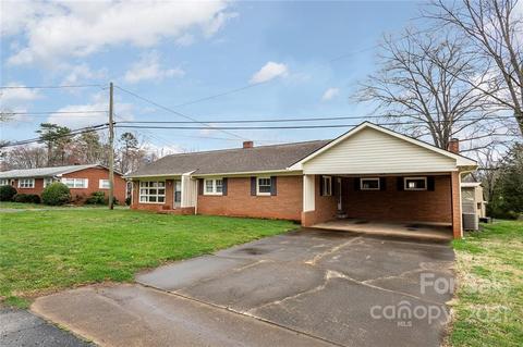 1019 Salem Rd, Morganton, NC 28655 photo 2