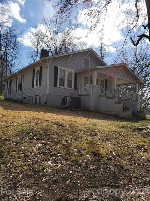 902 Union St E, Morganton, NC 28655 photo 1