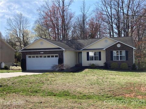 207 Pine Meadows St, Hickory, NC 28601 photo 20