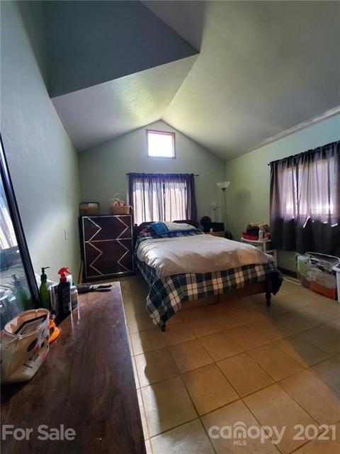 43 Cannon Rd, Clyde, NC 28721 photo 14