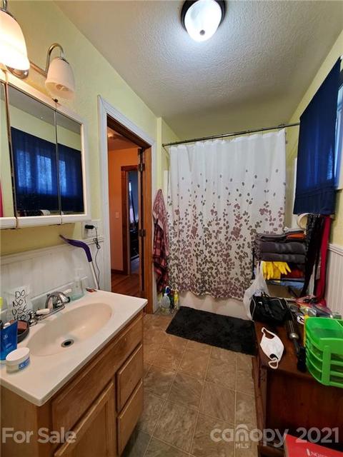 43 Cannon Rd, Clyde, NC 28721 photo 5