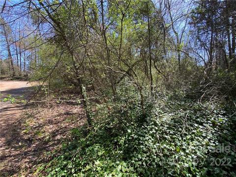 1717 Black Oak Lane, Lincolnton, NC 28092