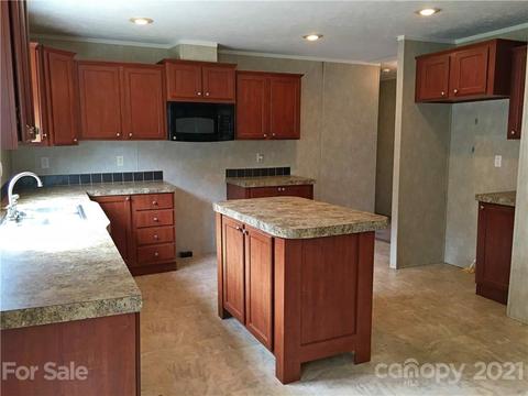 3853 Cimmeron Rd, Lancaster, SC 29720 photo 10