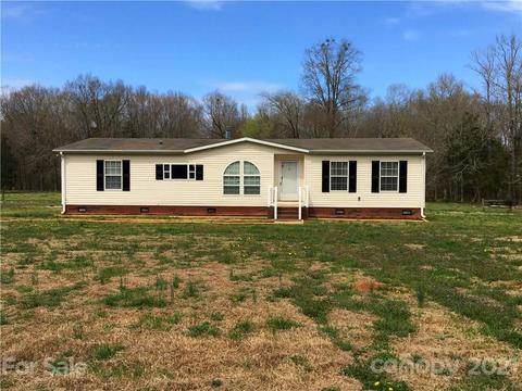 3853 Cimmeron Rd, Lancaster, SC 29720 photo 2