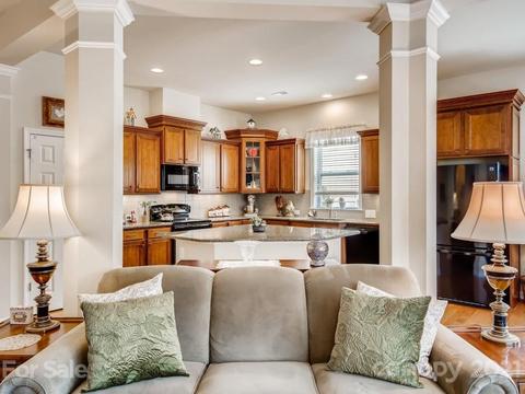 17224 Lake Path Dr, Cornelius, NC 28031 photo 6