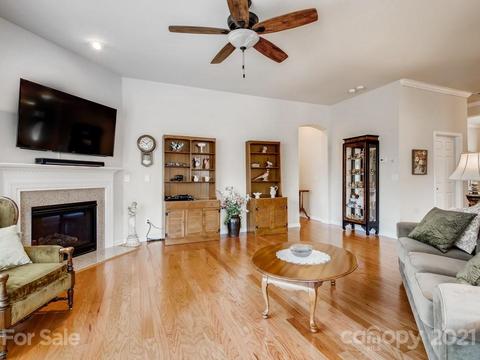17224 Lake Path Dr, Cornelius, NC 28031 photo 7