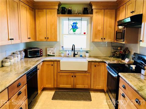 2441 Cassidy Dr, Davidson, NC 28036 photo 9