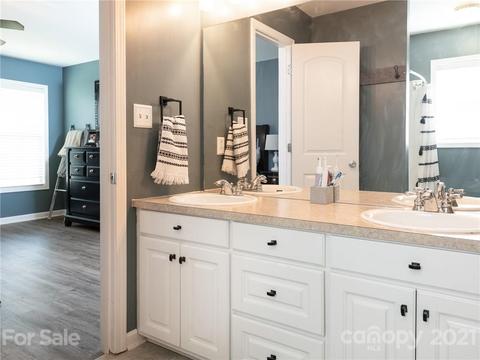 3272 Silver Fox Cir, Lancaster, SC 29720 photo 24