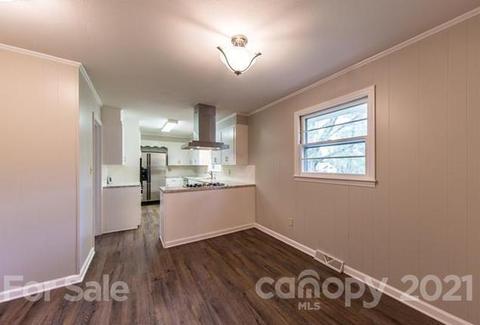 141 Vernon Dr, Davidson, NC 28036 photo 5