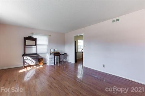 102 Colonial Ave, Lancaster, SC 29720 photo 7